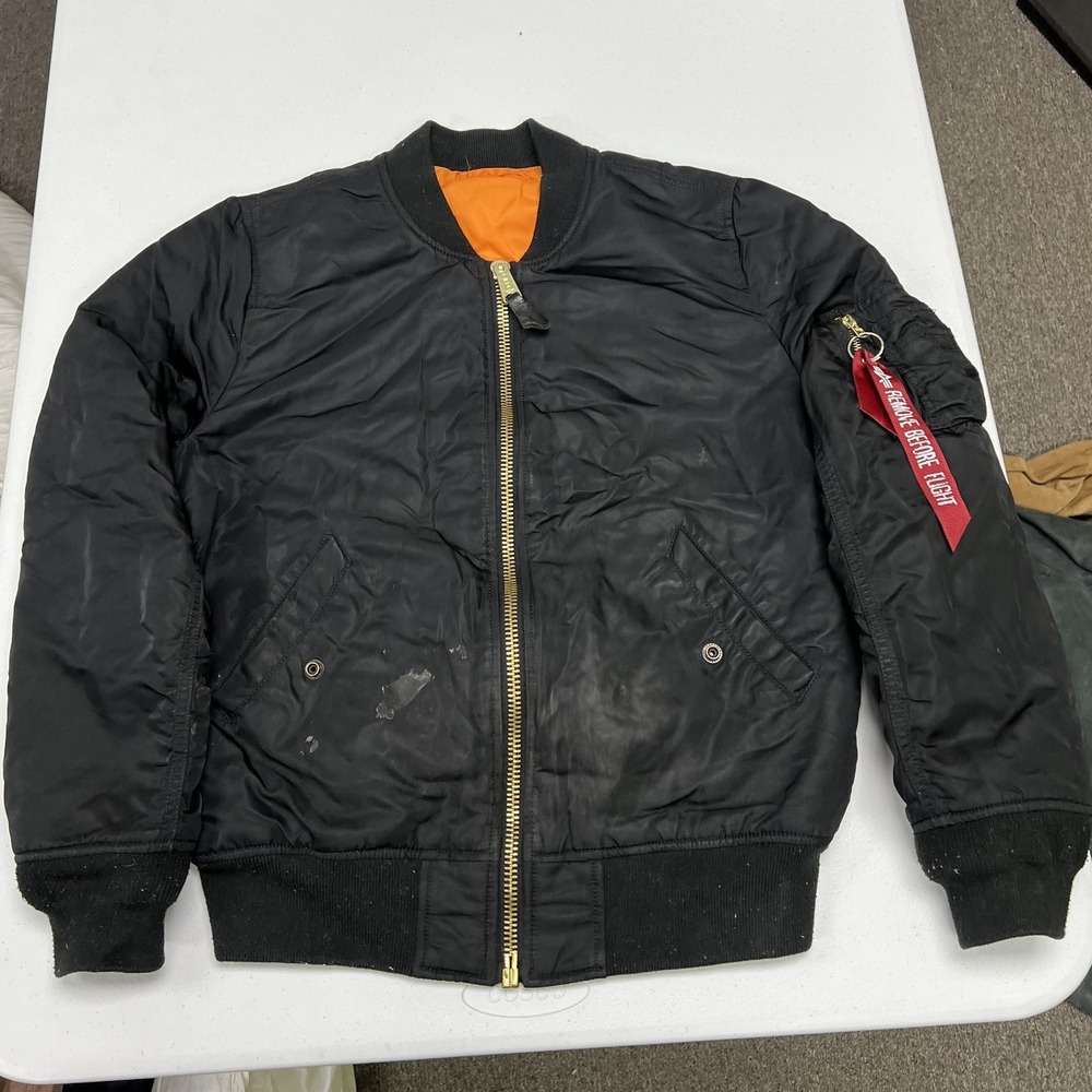 Alpha Industries MA-1 Bomber Jacket Mens Medium Black Reversible Flight Coat
